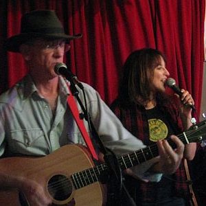 Lorrie Singer & Bradley Kopp 的头像