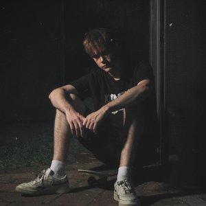Ellieisathome 的头像