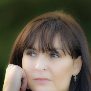 Jacqui Sharkey 的头像