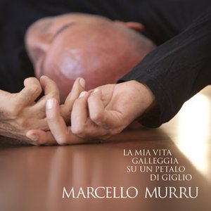 La Mia Vita Galleggia Su Un Petalo Di Giglio