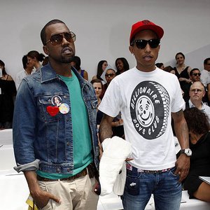 Pharrell ft. Kanye West 的头像