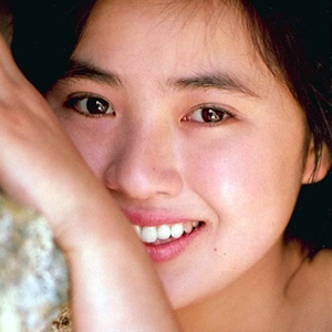 吉沢秋絵 photo provided by Last.fm