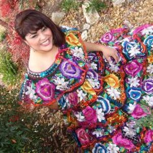 “Liza Ybarra”的封面