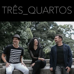 Três Quartos