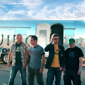 Liquido photo provided by Last.fm