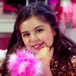 Girl In The Mirror Sophia Grace Last Fm