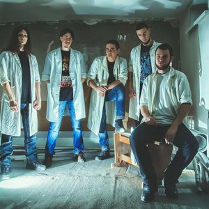 Decontamination 的头像