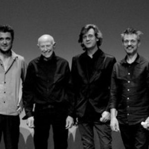 Barre Phillips & Emir 的头像