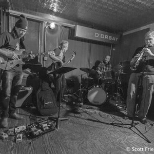 Percy Jones / Stephen Moses / Chris Bacas / David Phelps 的头像