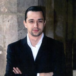 Dan Lazarica 的头像