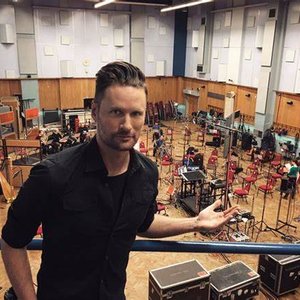 Brian Tyler, Sven Faulconer 的头像