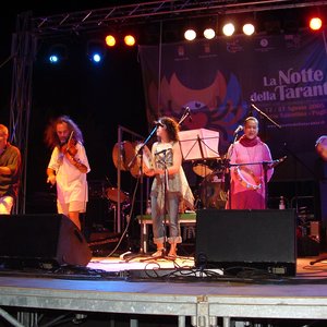 'La notte della Taranta 2005 Live' için resim