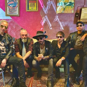 We Are Mono 的头像