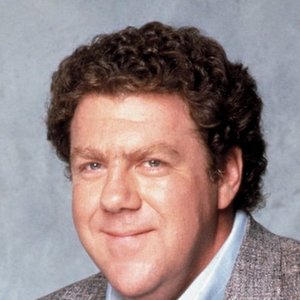 George Wendt 的头像