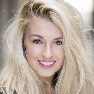 Image for 'Holly Brewer'