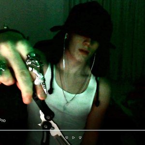 fuckboysex 的头像