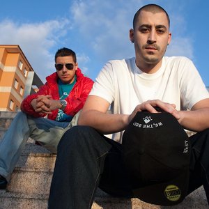 Úniko & Kronik 的头像