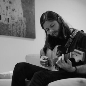 Zander Rhodes 的头像