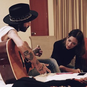 Avatar for Leiva & Natalia Lafourcade