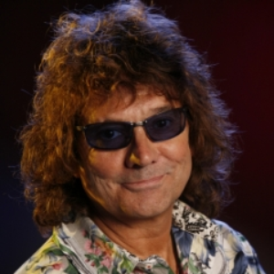 Mickey Thomas photo provided by Last.fm