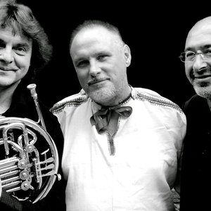 Moscow Art Trio için avatar