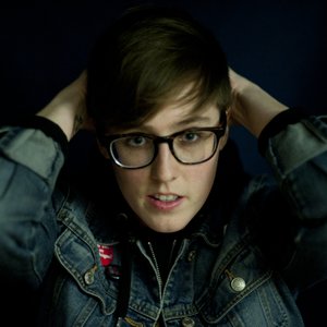Allison Weiss için avatar