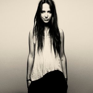 Avatar for Bella Sarris