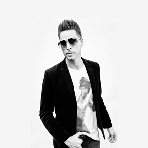 Alex Midi 的头像