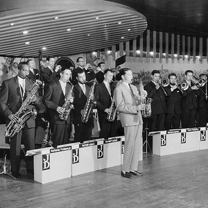 Johnny Dankworth And His Orchestra için avatar