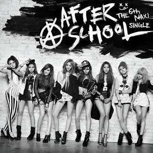 The 6th Maxi Single 'First Love'