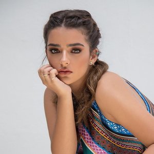 Adriana Torron 的头像