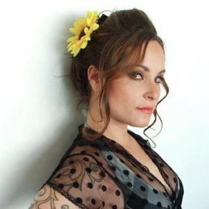 Tânia Azze 的头像
