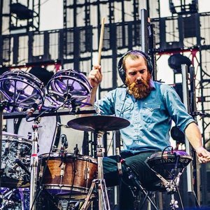 DK the Drummer 的头像