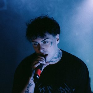 Lyran Dasz 的头像