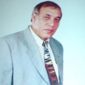 “Nüsrət Kəsəmənli”的封面