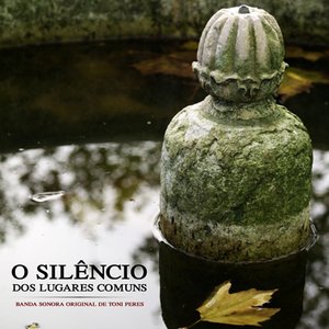 O silêncio dos Lugares Comuns