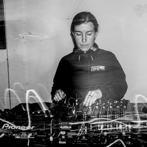 Bluecommand 的头像