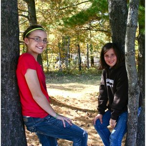 I Love Being Me (feat. Maddie & Hannah)