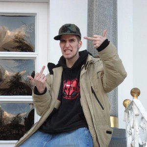 Avatar for Headtrick