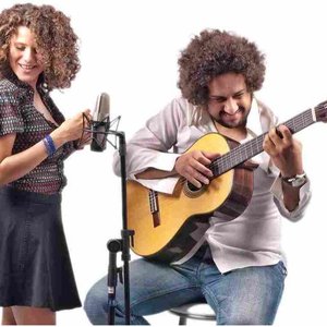 Cyrille Aimee & Diego Figueiredo 的头像