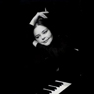 Angela Ro Ro のアバター