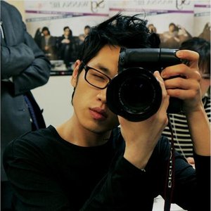 Lee Suk Hoon 的头像