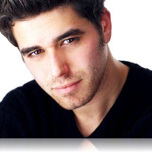 Josh Young 的头像