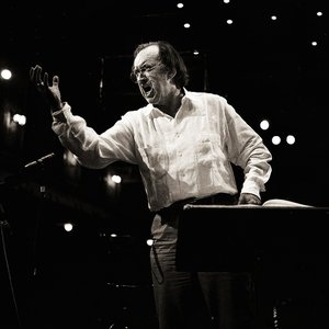 Nikolaus Harnoncourt のアバター