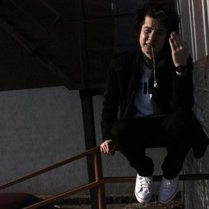 “Monkey Slut”的封面