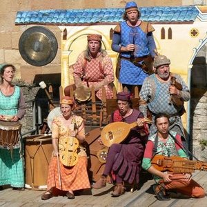 Avatar for Aux Couleurs du Moyen Âge