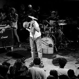 Moss Icon photo provided by Last.fm