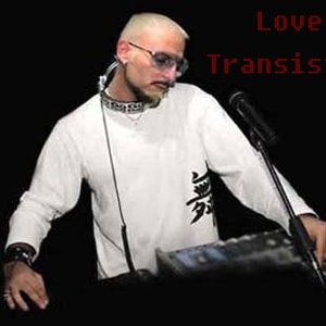 Love Transistor 的头像
