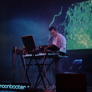 Moonbooter için avatar