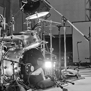 Chris Goss, Tim Commerford, Dave Grohl & Brad Wilk 的头像